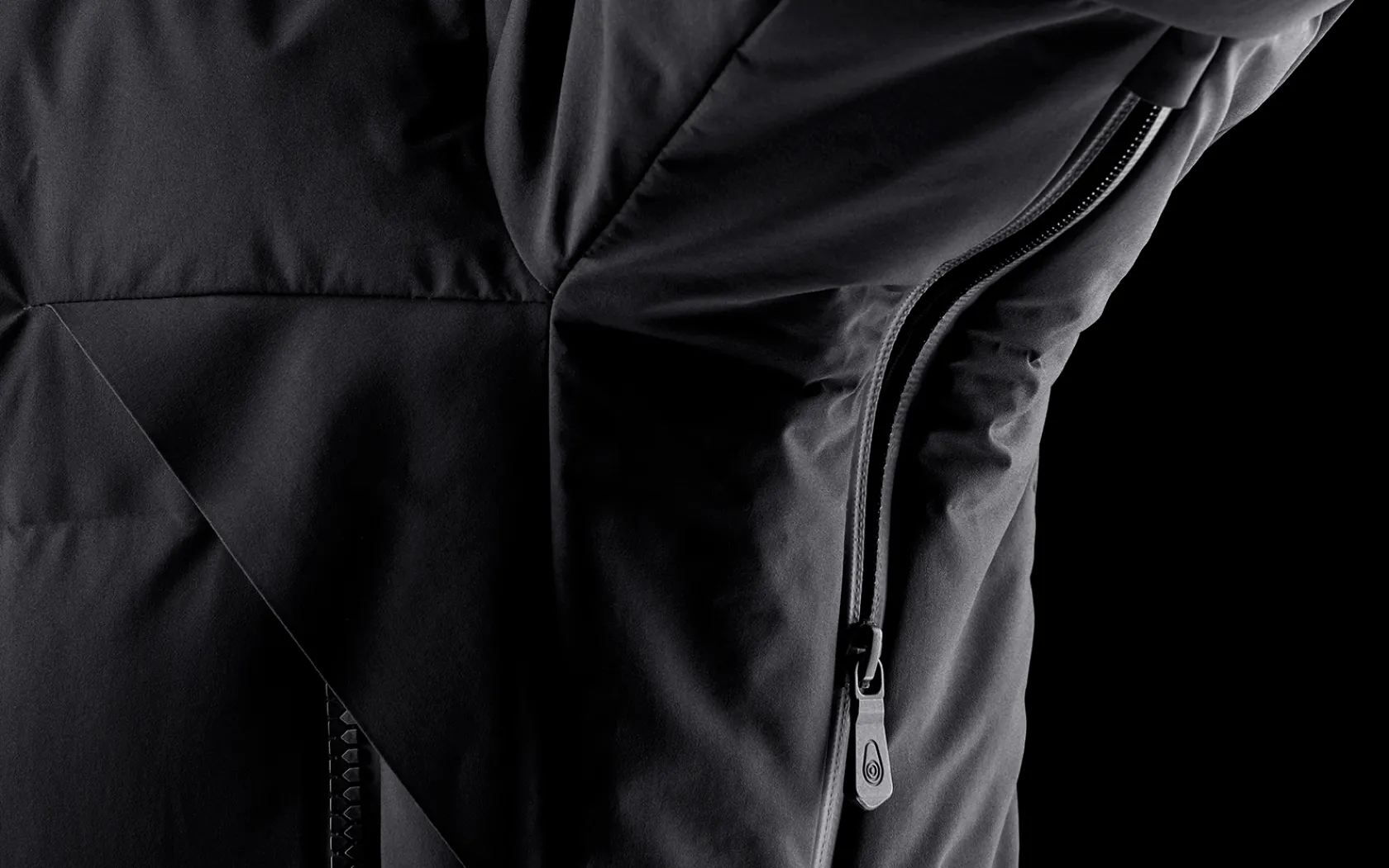 black_ice_gore_tex_down_p_7.webp Sail Racing BLACK ICE GORE TEX DOWN PARKA