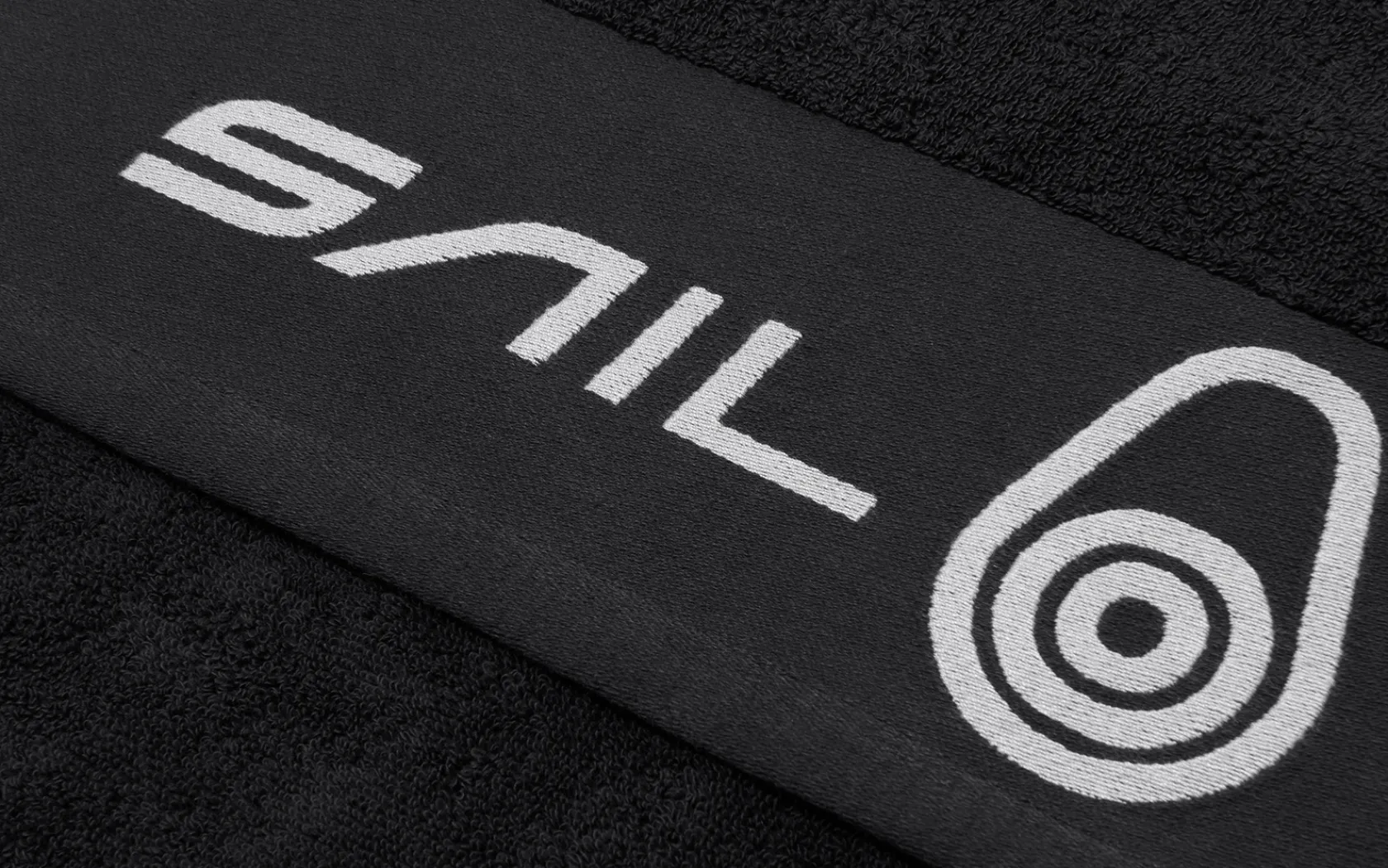 bowman_towel_2.webp Sail Racing BOWMAN TOWEL