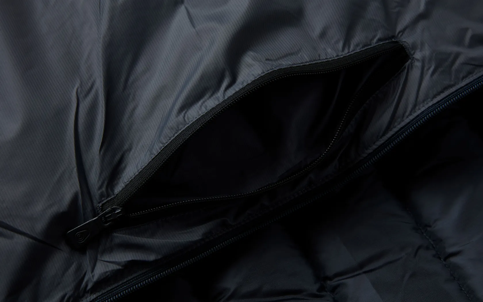 spray_down_jacket_5-4.webp Sail Racing SPRAY DOWN JACKET