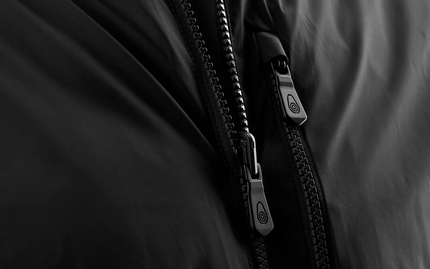 thunder_reversible_parka_6.webp Sail Racing THUNDER REVERSIBLE PARKA