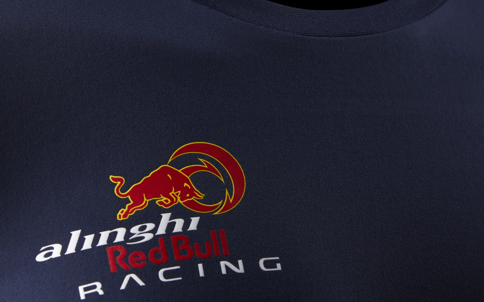 w_arbr_tech_tee_2.webp Sail Racing W ARBR TECH TEE