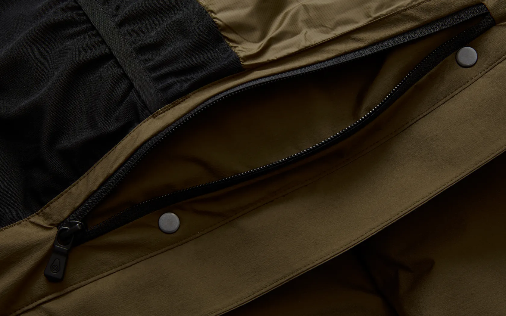 w_race_edition_down_parka_5-1.webp Sail Racing W RACE EDITION DOWN PARKA