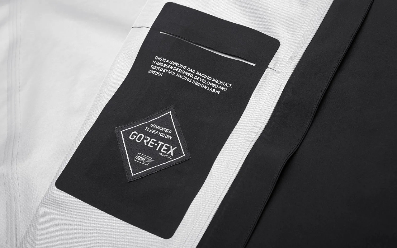 w_race_gore_tex_coat_4.webp Sail Racing W RACE GORE TEX COAT