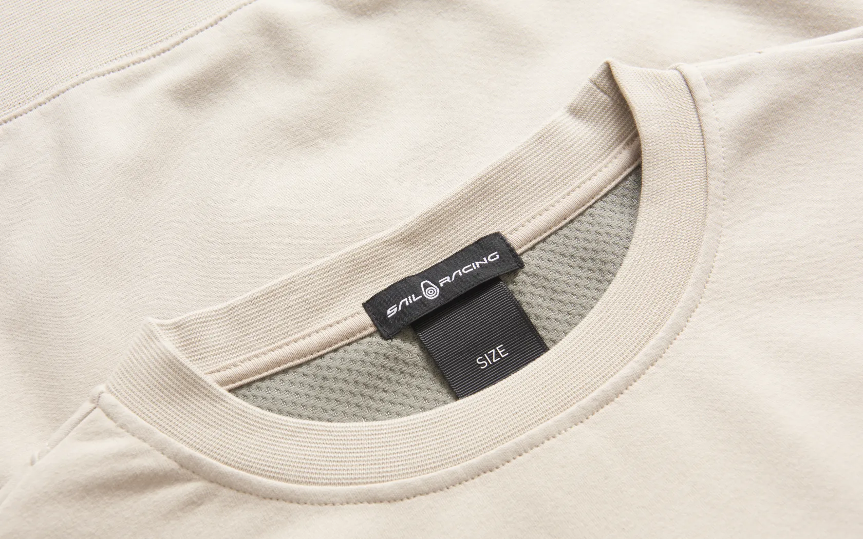 w_race_heavy_sweater_2-2.webp Sail Racing W RACE HEAVY SWEATER